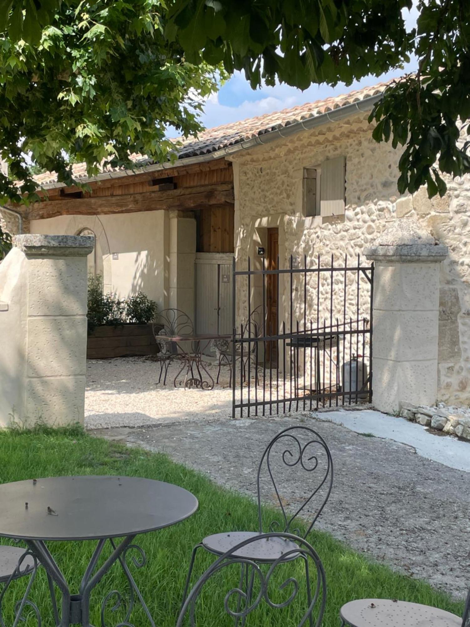 Saint-Paulet-de-Caisson Domaine Chamarelヴィラ エクステリア 写真